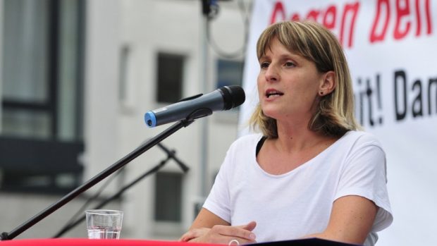 Solidarität mit Gabi Fechtner und der MLPD