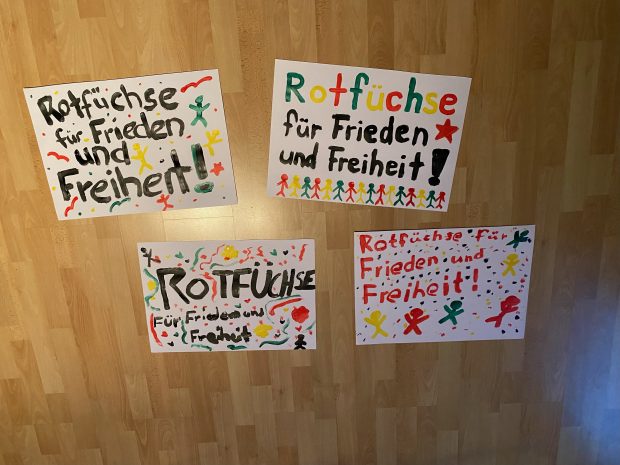 „Rotfüchse für Frieden und Freiheit“