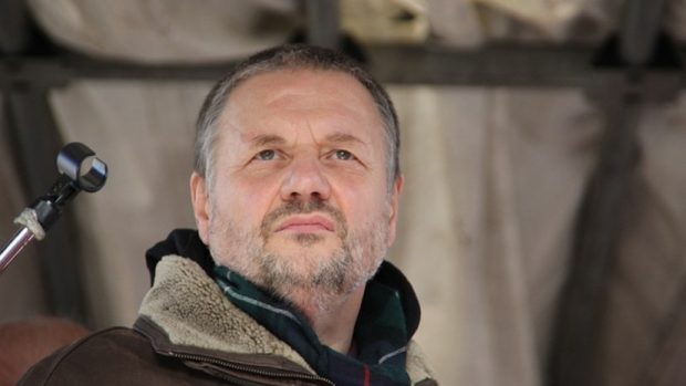 Stefan Engel: Wir sagen „Schluss mit dem Krieg“!