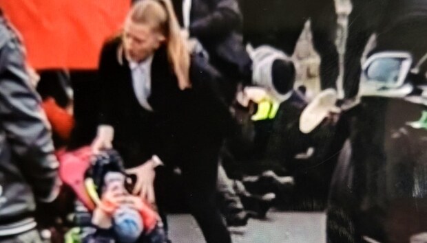 Riesa: Brutaler illegaler Einsatz der Personenschützer von Alice Weidel gemeinsam mit der Polizei – Ist Frau Weidel bereit, die faschistische Gesinnung ihrer Partei mit Gewalt durchzusetzen?