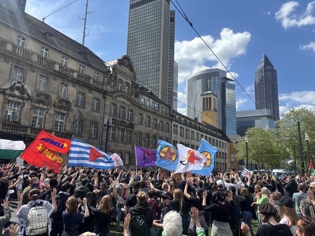 Erfolgreiche Blockade des Faschistenaufmarsches in Frankfurt!